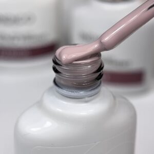 Minimalista – gelinis lakas 7 ml - Image 5